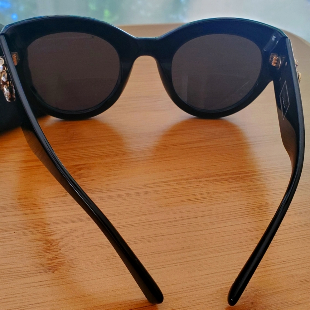 VERSACE sunglasses